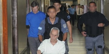 Antes de declarar, el cura, enviado desde la diócesis de Córdoba, dijo que ocultar lo que pasa \