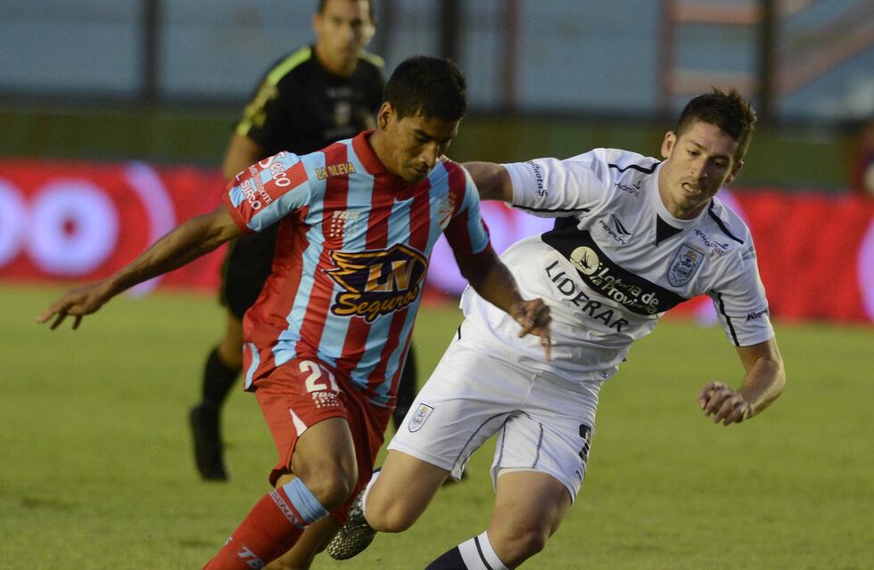 Gimnasia busca superar una semana difícil y prenderse en el campeonato ante Arsenal