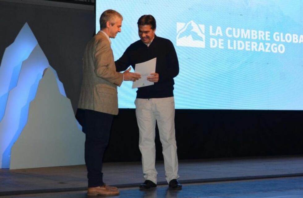 Comenzó la Cumbre Global de Liderazgo en Resistencia