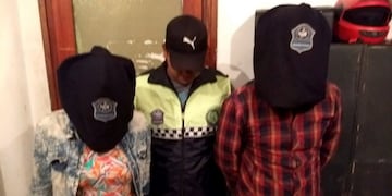 Fueron atrapados con una rueda de auxilio robada\u002E (Secretaría de estado y Comunicación Pública)