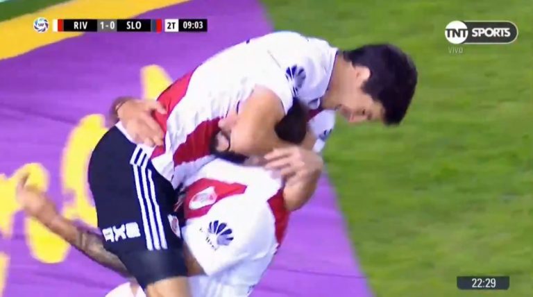 Nacho Fernández festeja su gol en el Monumental\u002E (Foto: Captura de video)