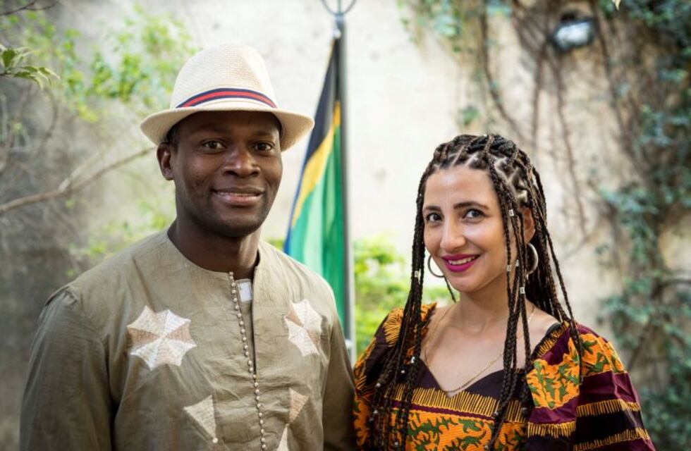 Llegó como polizón desde Tanzania y en Rosario rearmó su vida