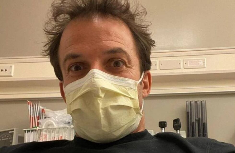 Alessandro del Piero publicó fotos desde la cama de un hospital y preocupó a sus fanáticos