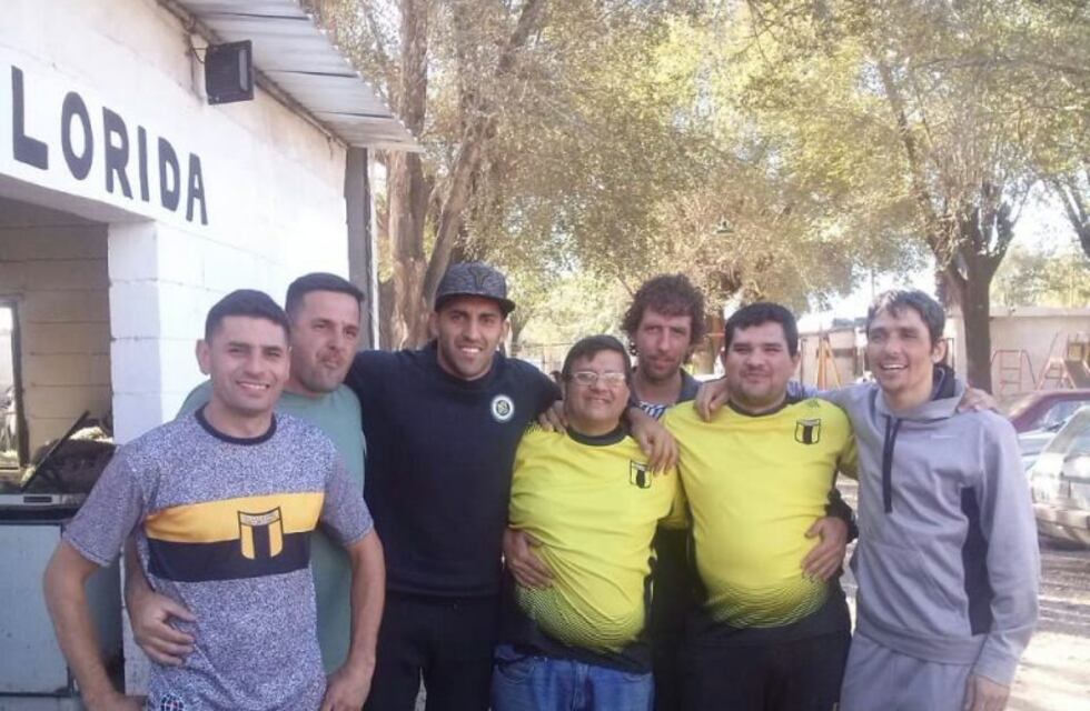 Wanchope Ábila, un campeón que sabe que el barrio es lo primero