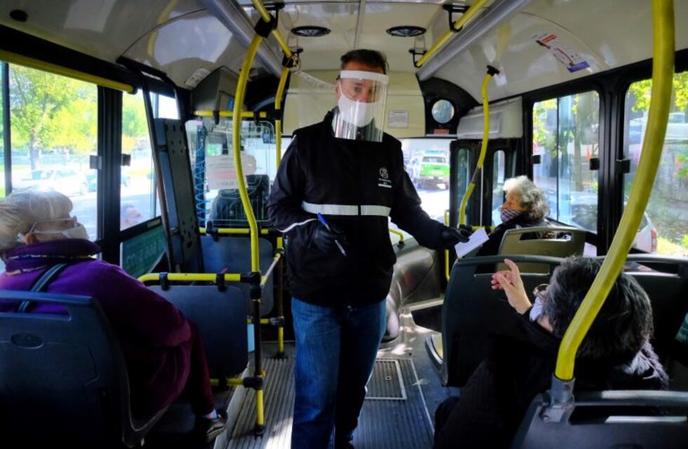 Controlaron en colectivos que los pasajeros estén habilitados para circular en la vía pública