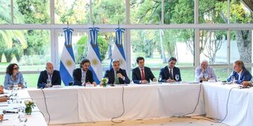 Alberto Fernández reunido con la oposición en Olivos\u002E (Foto: Presidencia)