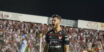 El Facha Castelli seguirá gritando sus goles en Alta Córdoba\u002E