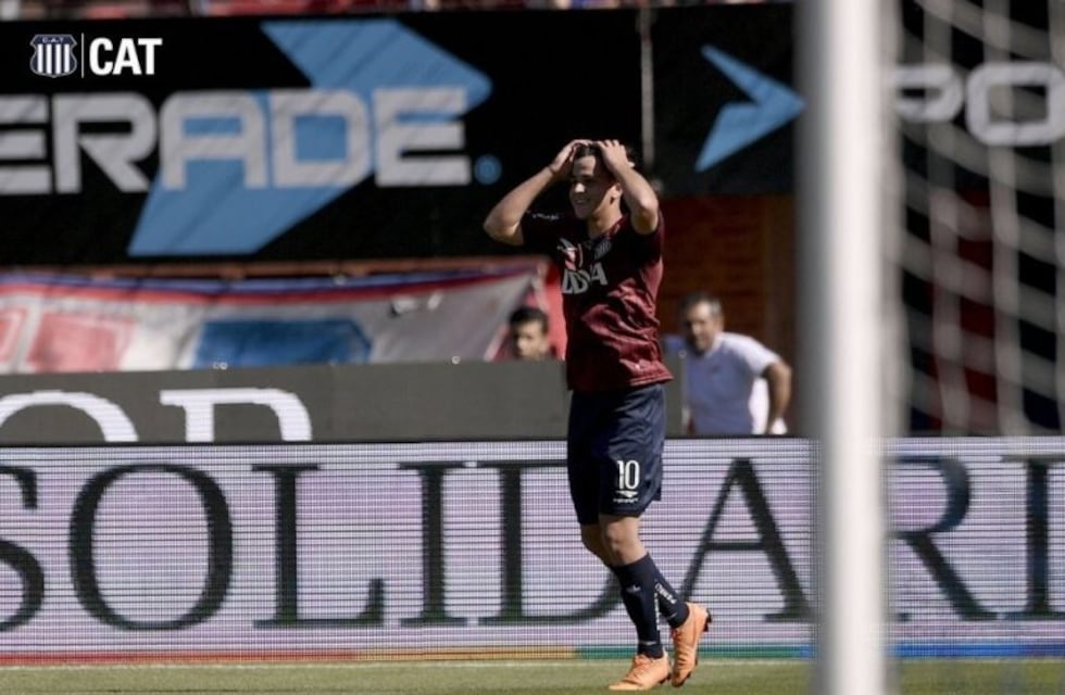 Maroni salió lesionado de la práctica de Talleres
