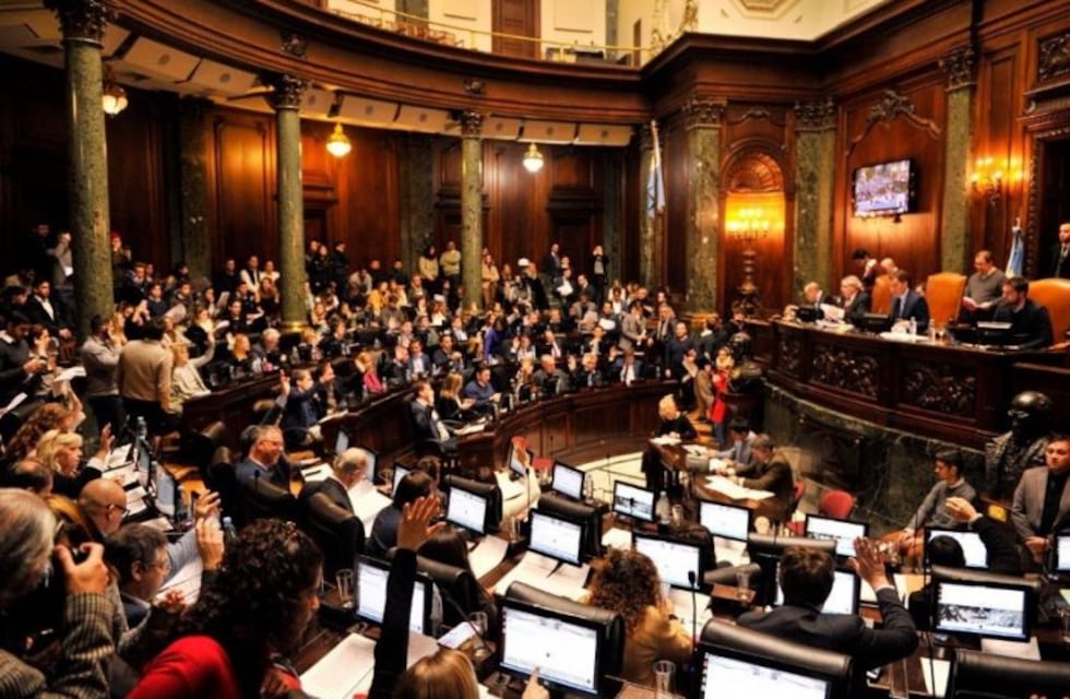 Debaten en la Legislatura el traspaso de la concesiones de Edenor y Edesur a la Ciudad