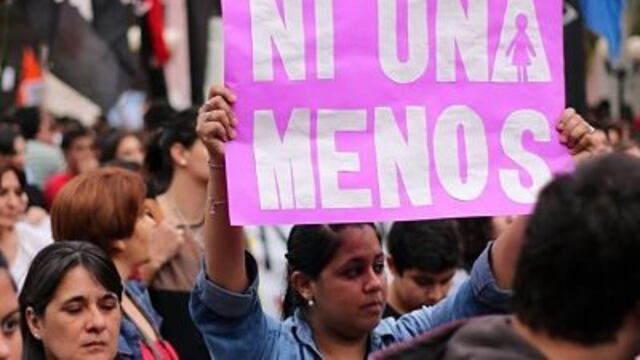 Facultad de Arte y Diseño de la UNaM\u002E Reclamo por una mirada de género en la Justicia de Misiones\u002E (UNaM)