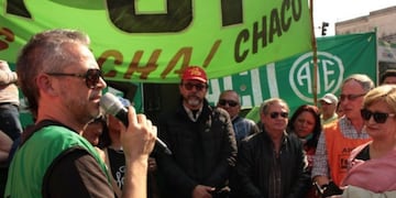 Secretario general de ATE Chaco, Mario Bustamante responsabilizó al Estado por la enfermera que contrajo Gripe A\u002E