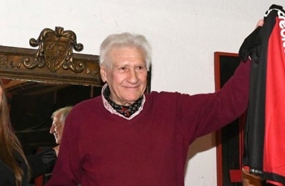 Griffa es uno de los candidatos para dirigir las inferiores de Newell's