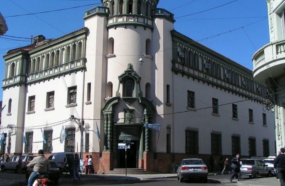 Desde el Gobierno de Corrientes se descartó la posibilidad de bonos