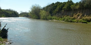 Las autoridades informaron que puede haber lagunas interiores aisladas por la falta de agua\u002E (@gobsantafe)