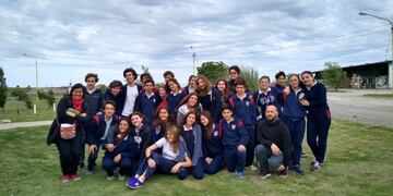 Alumnos del Colegio Holandés en la Planta de Separación de Residuos (prensa municipal)