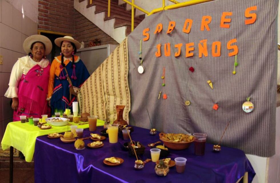 Visibilizan trabajos de adultos mayores en la Escuela 448 de Alto Comedero