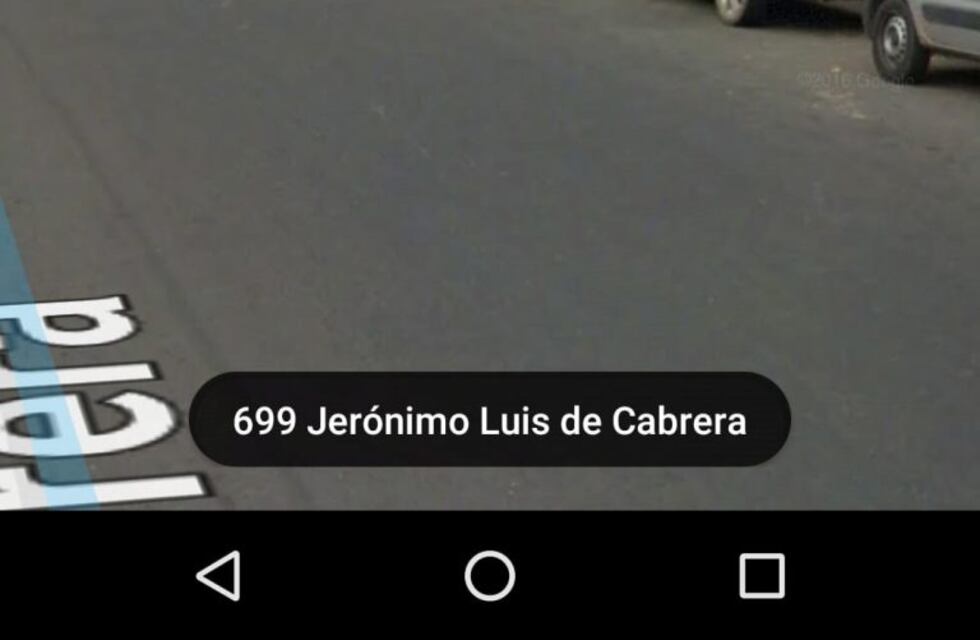 Taxistas copan paradas para combatir a los ilegales