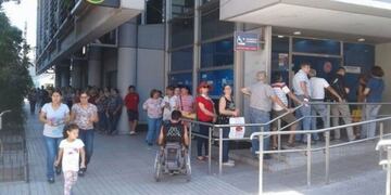 El pago a trabajadores provinciales inicia este jueves\u002E (Archivo)