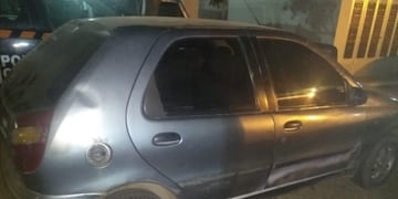 Secuestró a su ex pareja y la metió en el baúl (SL24)