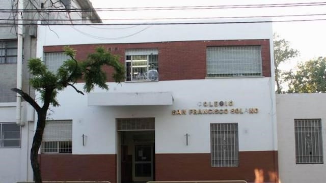 La agresiu00f3n ocurriu00f3 en el Colegio San Francisco Solano.