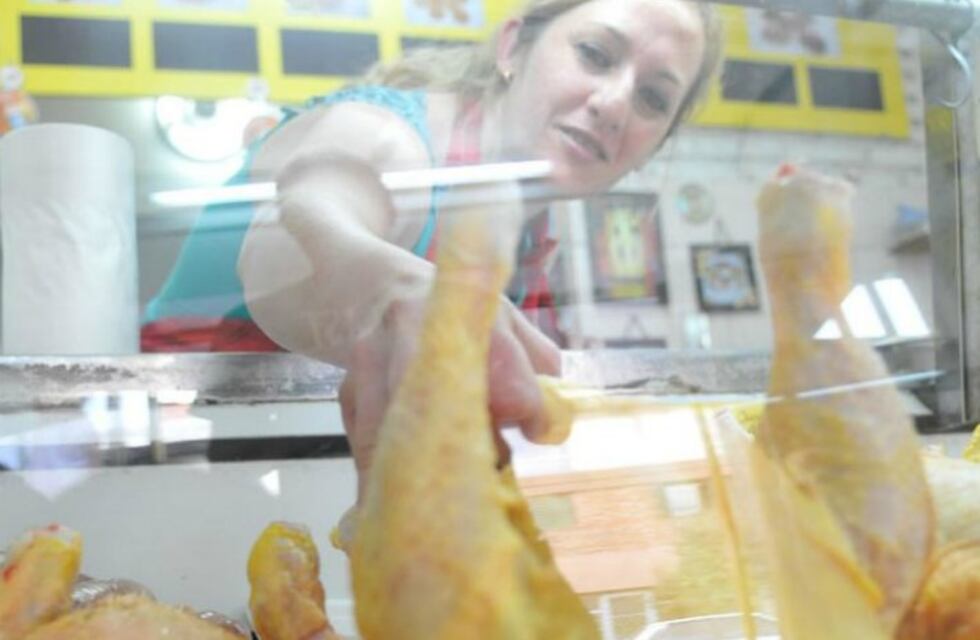 Y siguen bastos: el pollo, con 15% de aumento en el Mercado Norte