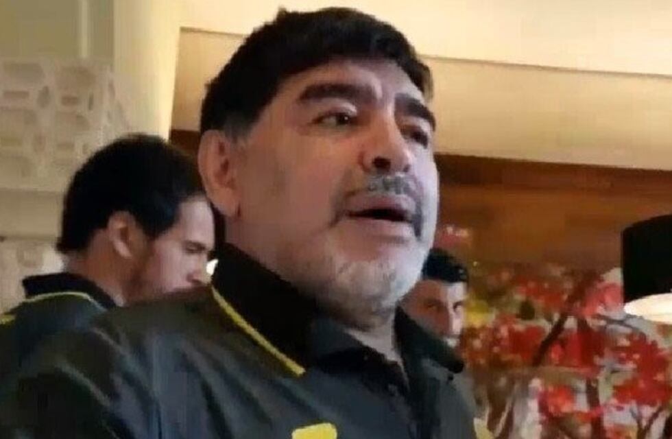 Maradona, caliente con periodistas mexicanos antes de su debut: "Esto no se hace..."