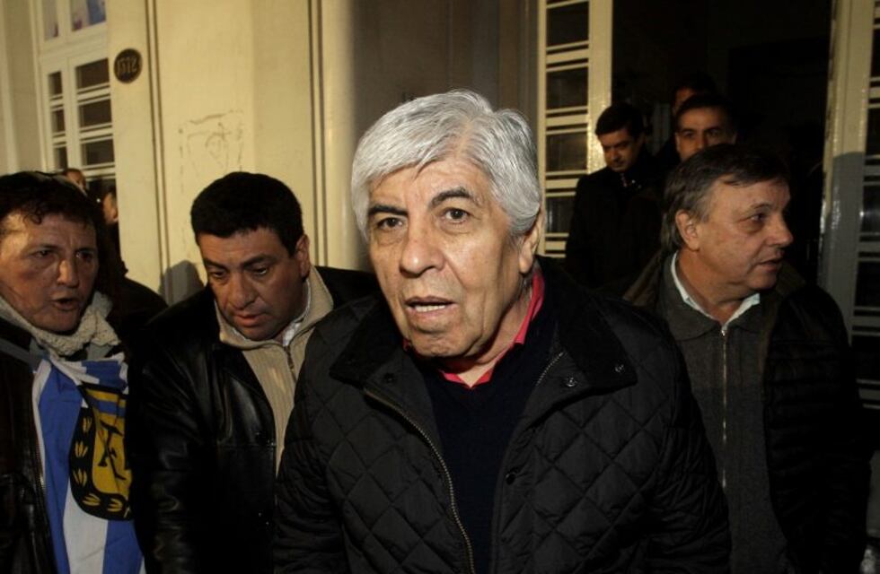 Hugo Moyano fue reelecto como presidente de Independiente