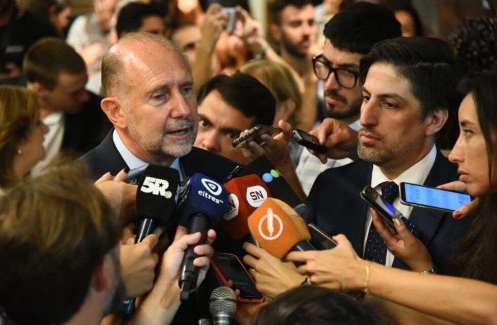 Perotti y el inicio de clases: prometió "dar el mejor salario posible" a los docentes