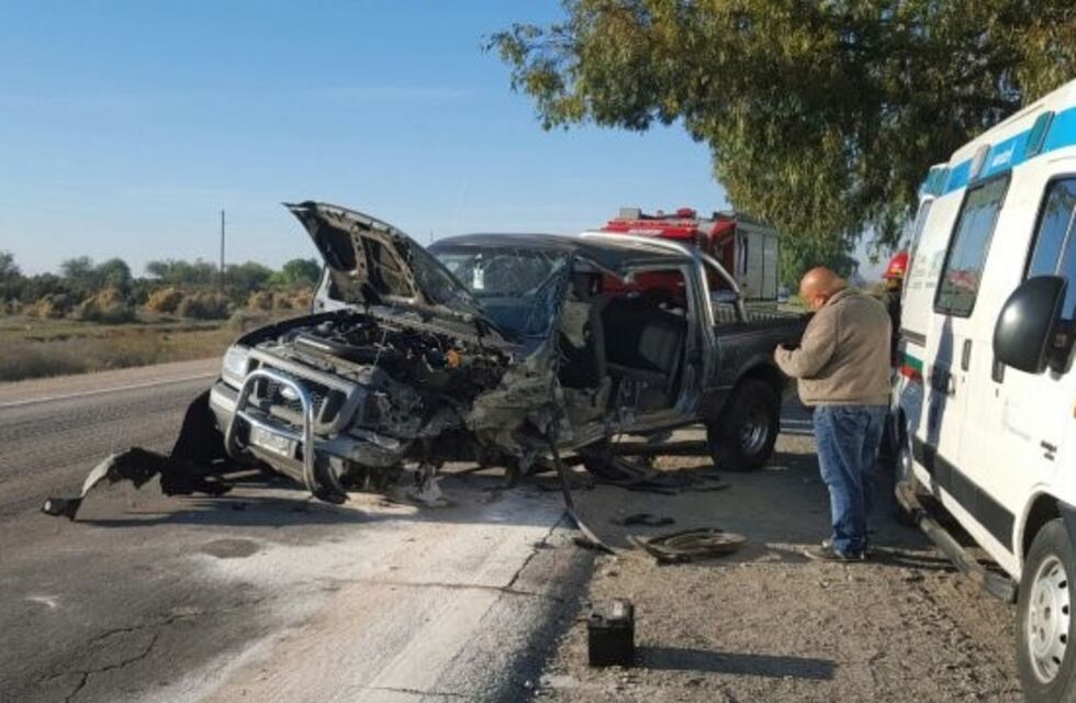 Dos heridos tras volcar una camioneta en Lavalle