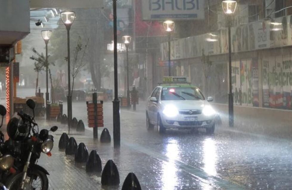 Rige un alerta meteorológica para la provincia por lluvias y tormentas intensas