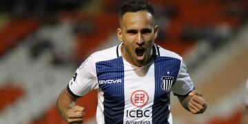 Franco Fragapane volvió del Fortaleza con poco rodaje\u002E Pero con el Cacique jugó siempre\u002E