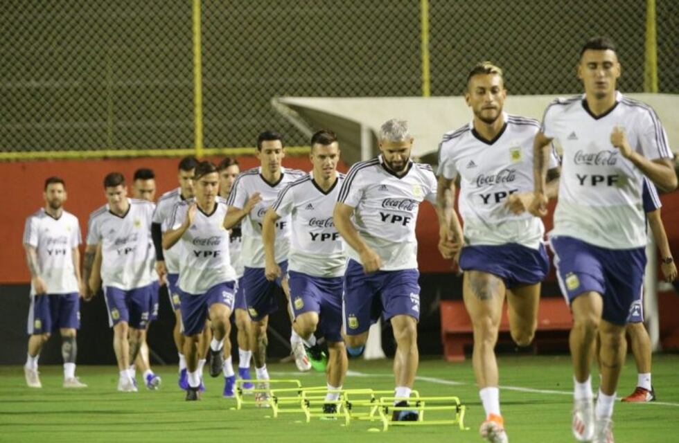Copa América Brasil 2019: Esteban Andrada y Roberto Pereyra se perderían el debut ante Colombia