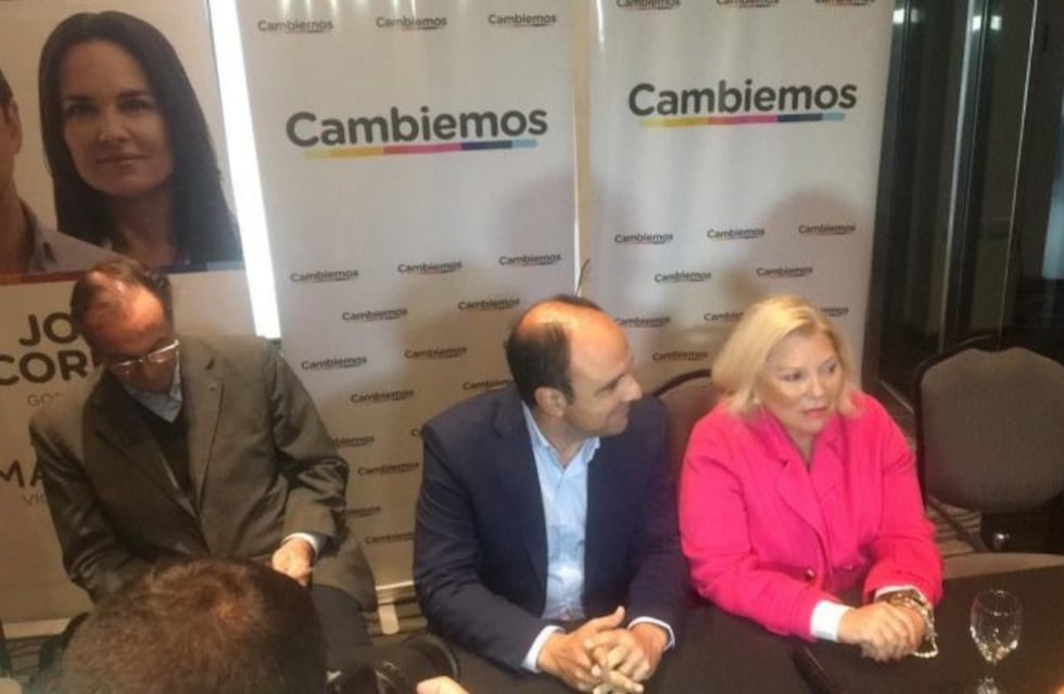 Carrió advirtió en Rosario que la traición a los narcos "se paga con balas"