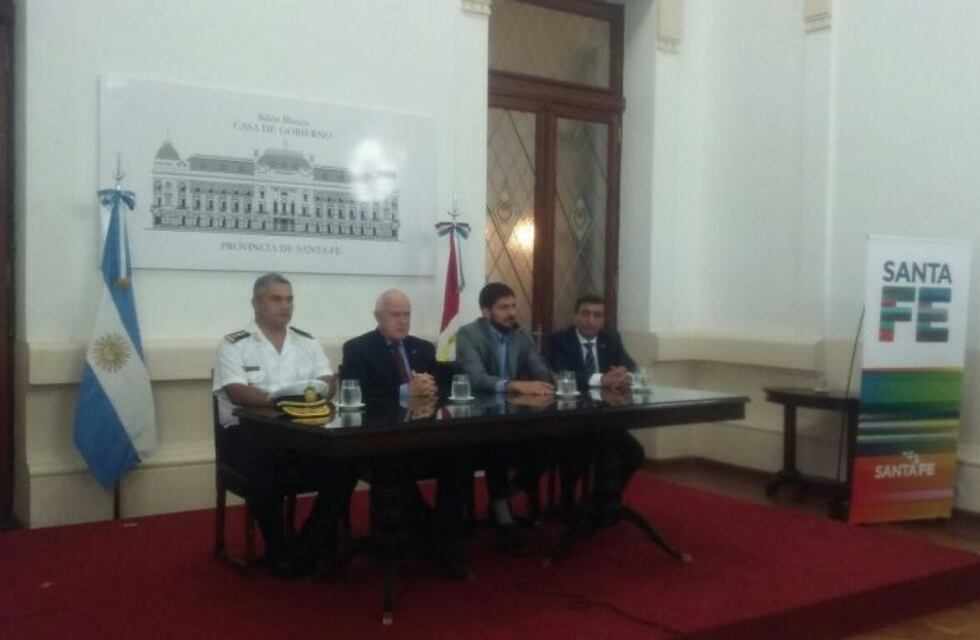 Santa Fe anunció la unificación de las policías de investigación de la provincia