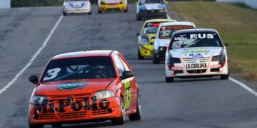 La Clase 3 de Capicor (motores 1600) con un notable parque de máquinas