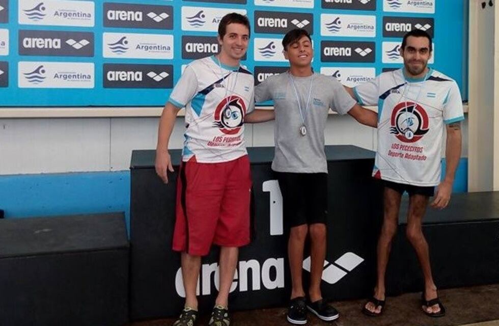 Jorge D'Andria es un nadador discapacitado y necesita ayuda para viajar a competir