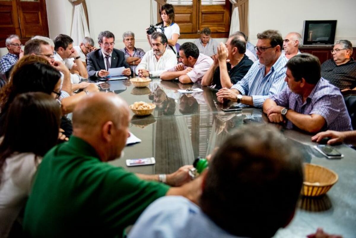 Los gremios esperan repetir el acuerdo con cláusula gatillo celebrado el año pasado\u002E (Prensa Festram)