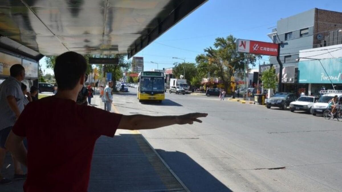 Aumentó el boleto de colectivo a 21,50 pesos