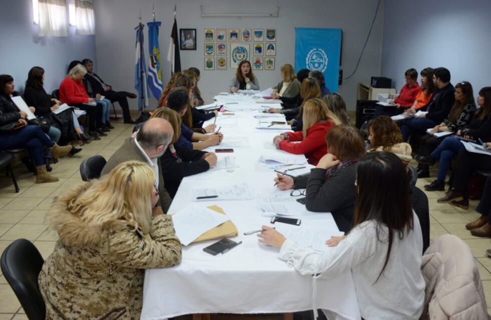 Santa Cruz: Encuentro de Políticas Sociales