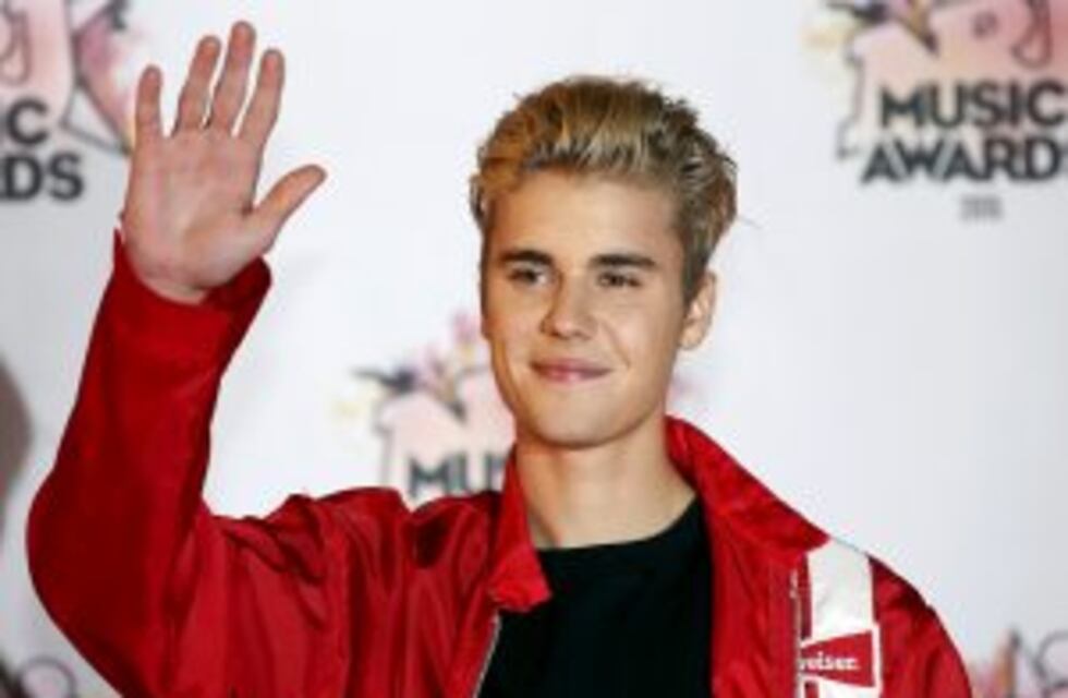 Justin Bieber regaló a su perro enfermo tras cuidarlo solo cinco meses