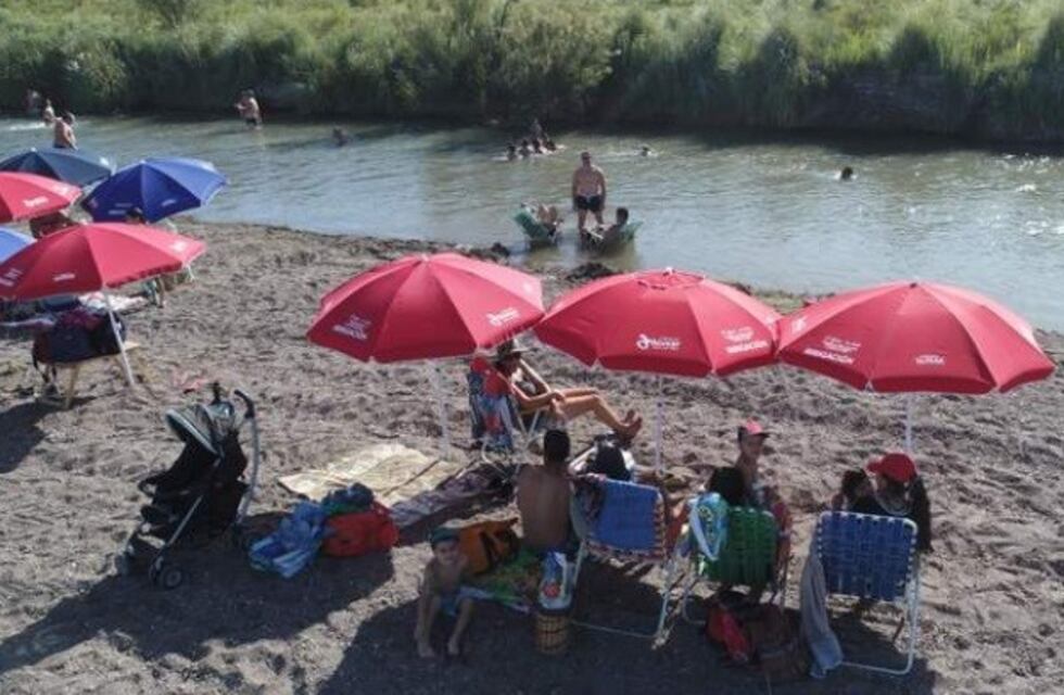 Desde La Pampa critican a Mendoza por la "playita" de Alvear