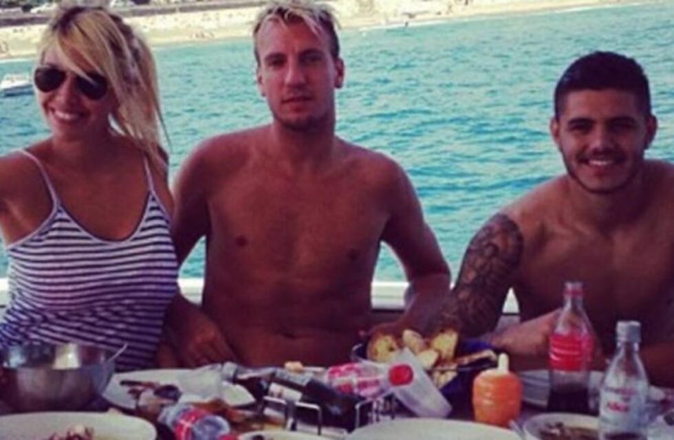 Maxi López se entrometió en el escándalo de Mauro Icardi y atacó a Wanda Nara: "Dios las hace y ellas se juntan"