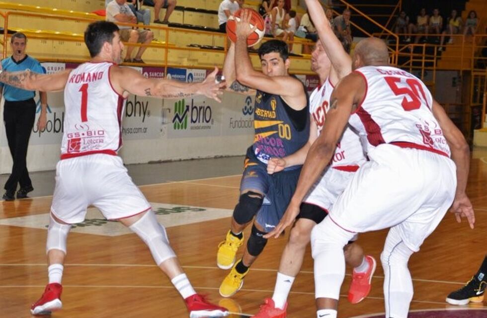 Instituto enderezó el rumbo y ganó su primer partido en Liga Nacional