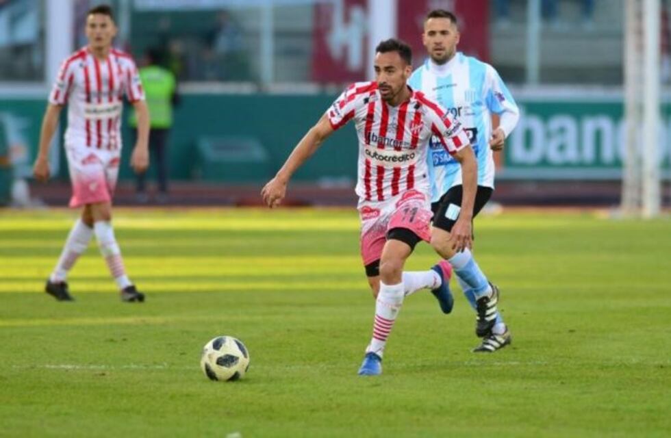 Arman un Instituto-Racing para enero