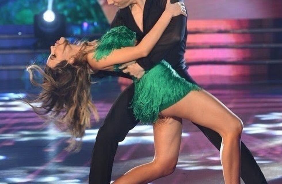 El momento de vergüenza de Charlotte Caniggia en el Bailando: se le cayeron las extensiones en pleno baile