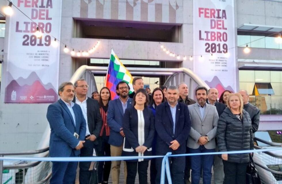 Comenzó la Feria del Libro en el Le Parc de Mendoza