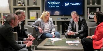 Rosana Bertone, Tierra del Fuego