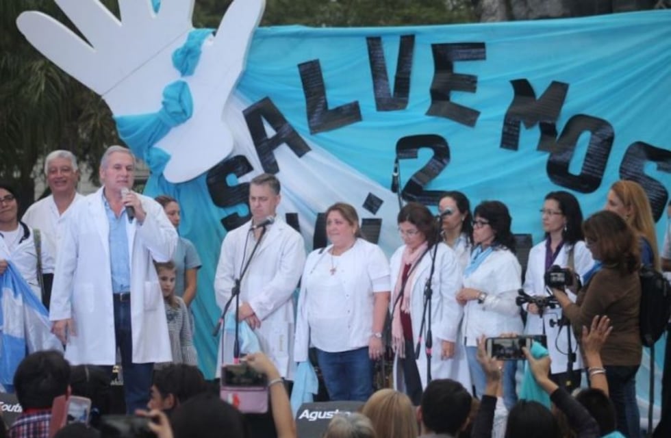 Médicos de Corrientes definen estrategias para combatir la despenalización del aborto