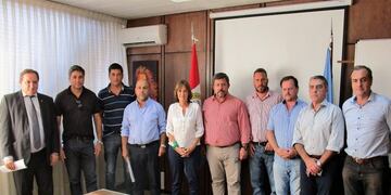 Reunión con trabajadores de la Refinería San Lorenzo \u002E