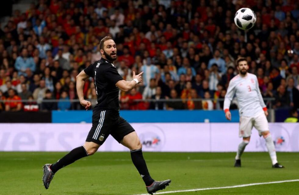 El increíble gol que erró Gonzalo Higuaín